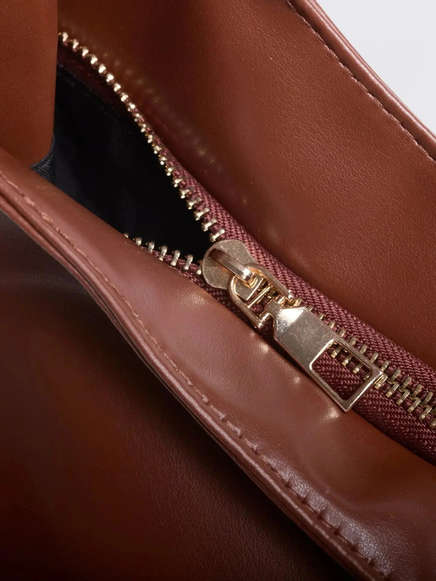 Amoria Bags Everyday BB Shoulder Bag – Black Vegan Leather