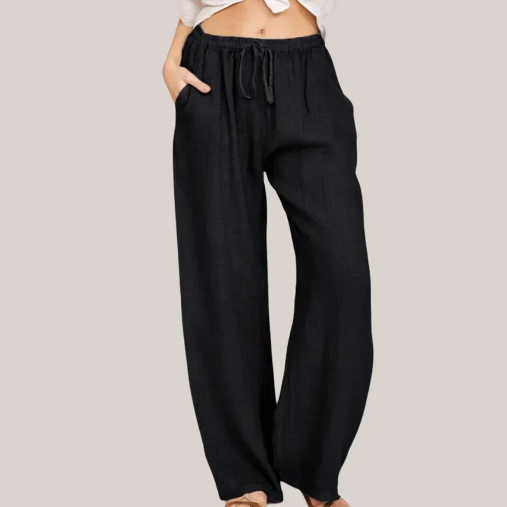 Loose-fitting trousers for women with an elastic waistband