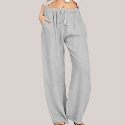 Loose-fitting trousers for women with an elastic waistband