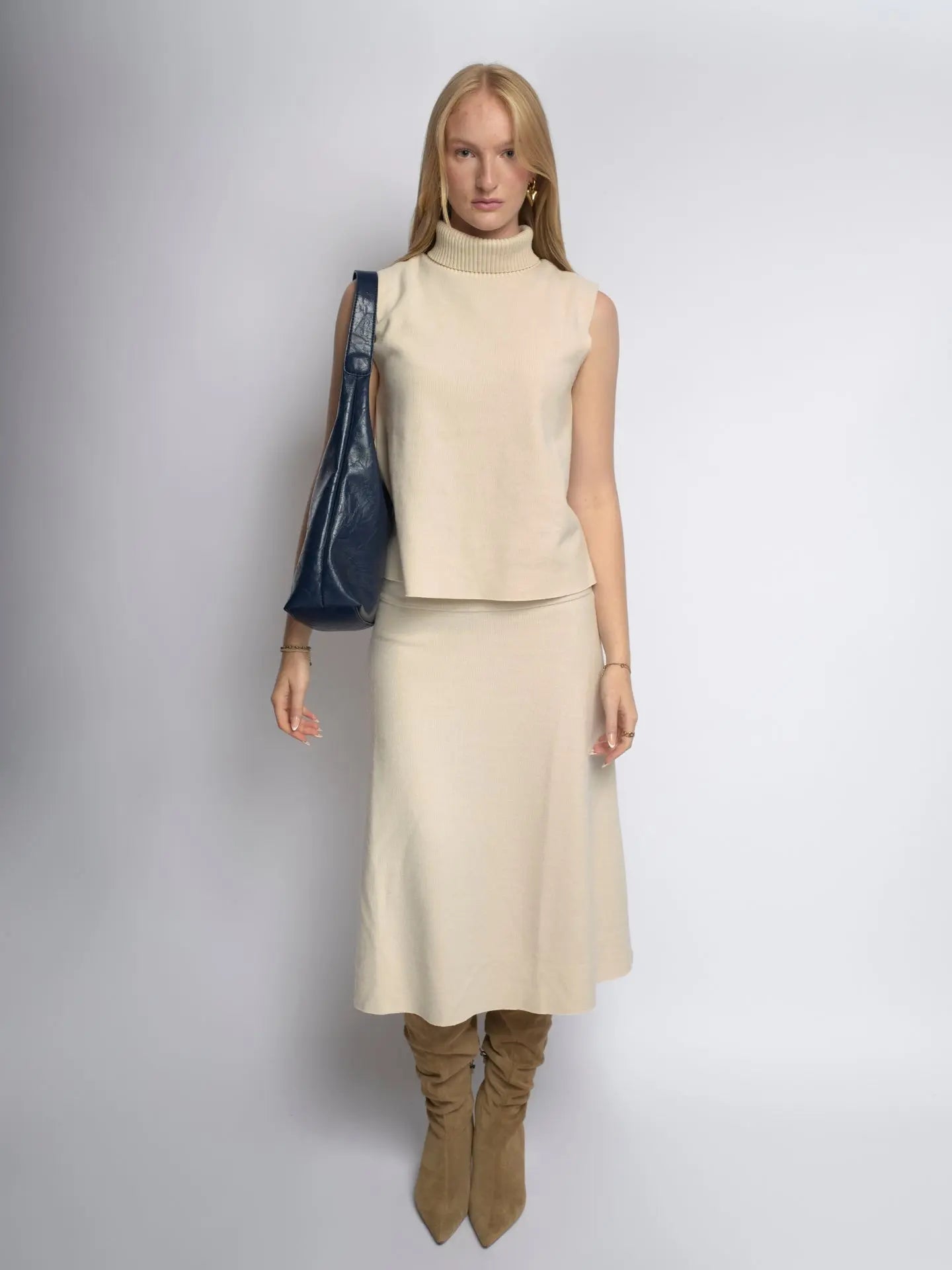 Amoria Bags Scarlett Distressed Leather Tote – Brown