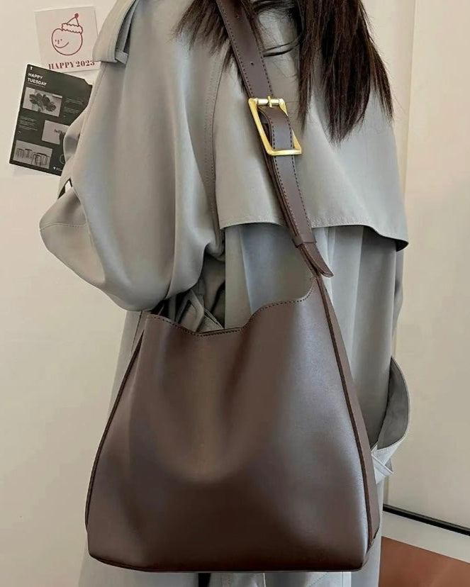 Amoria Bags Julie Shoulder Bag – Black Vegan Leather