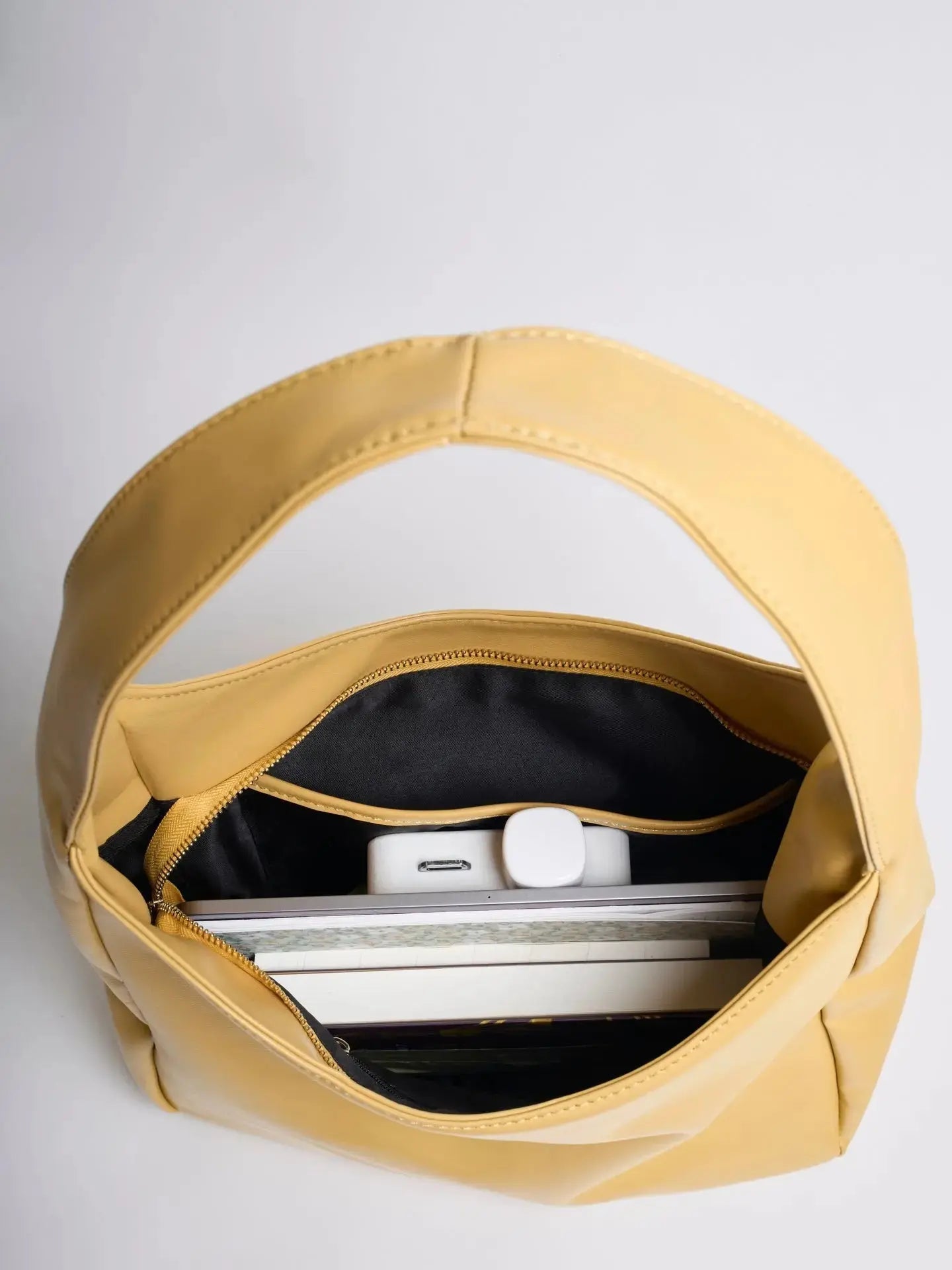 Amoria Bags Everyday BB Shoulder Bag – Black Vegan Leather