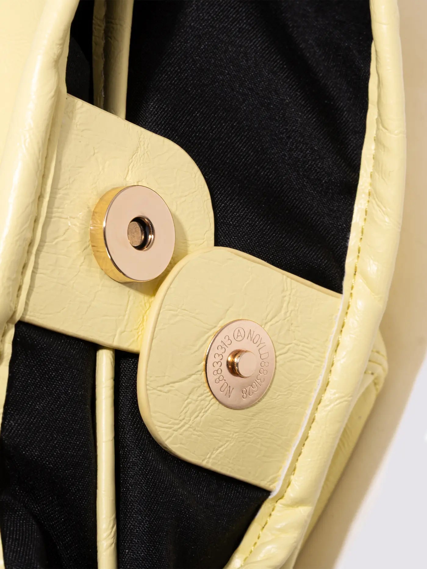 Amoria Bags Scarlett Distressed Leather Tote – Brown