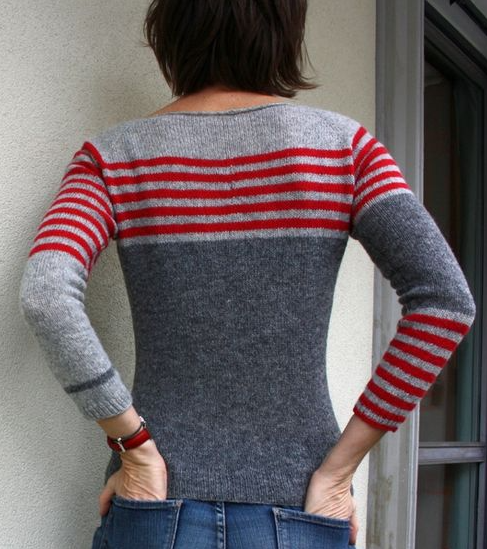 Knitted sweater with striped design