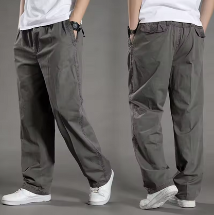 Straight-leg trousers with pockets