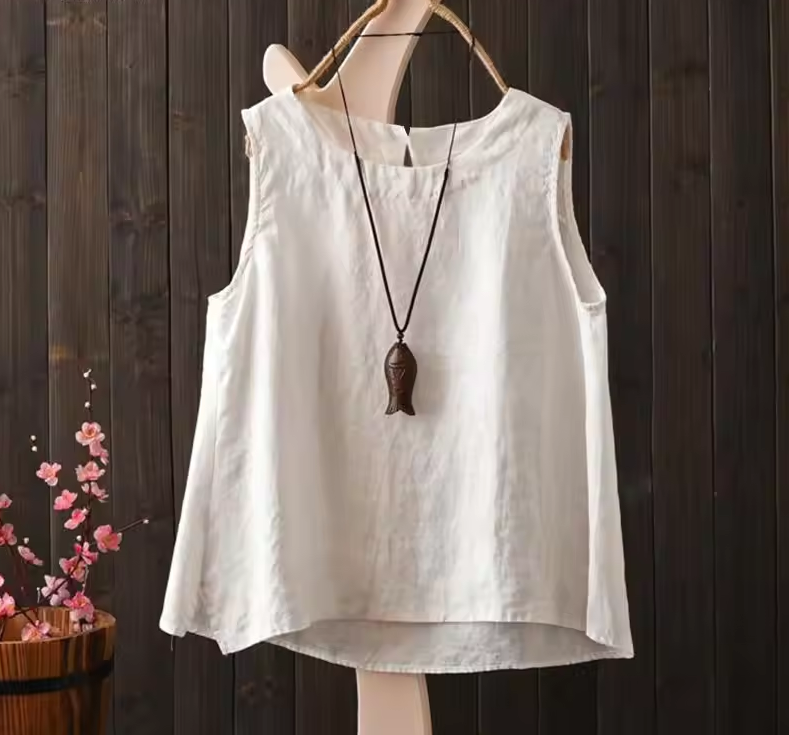 Sleeveless top with round neckline