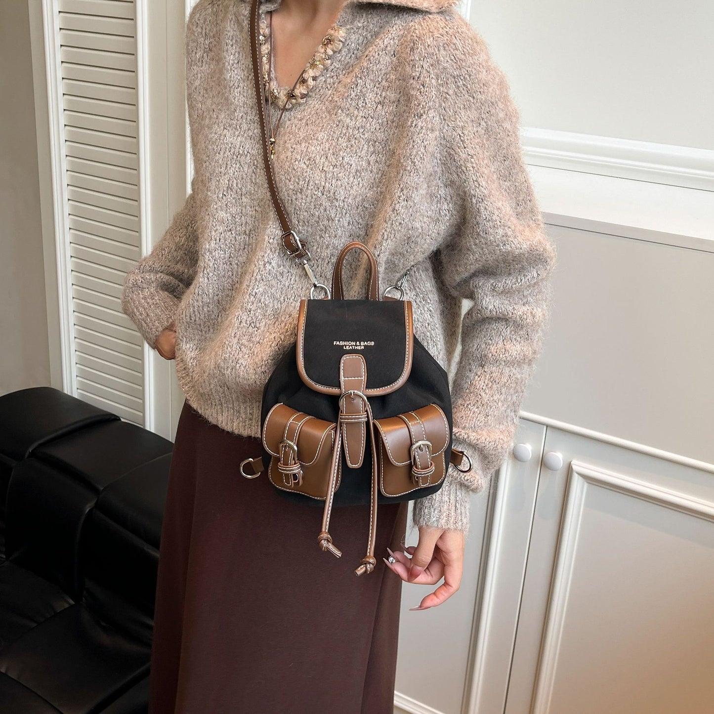 Fashion & Bags Italy Leather Bag with Adjustable Straps