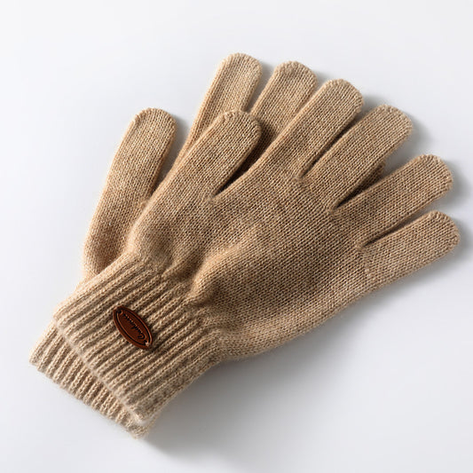 Amoria Bags Knitted Gloves with Decorative Patch