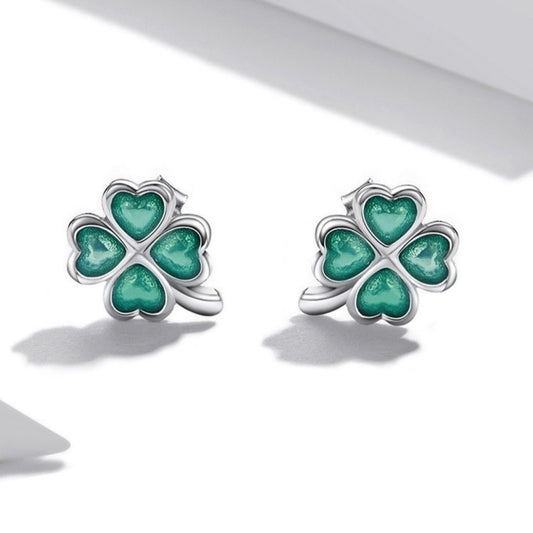 Amoria Bags Four-Leaf Stud Earrings