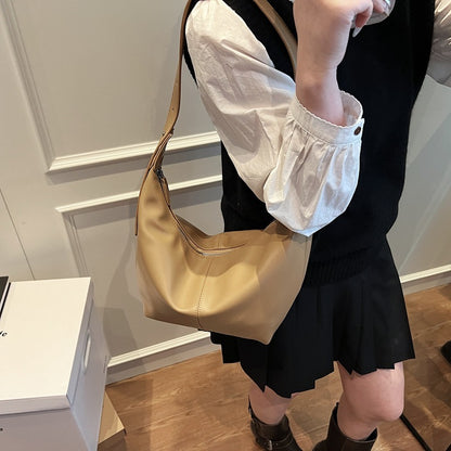 Amoria Bags Zepha Shoulder Bag with Zipper Closure and Adjustable Strap